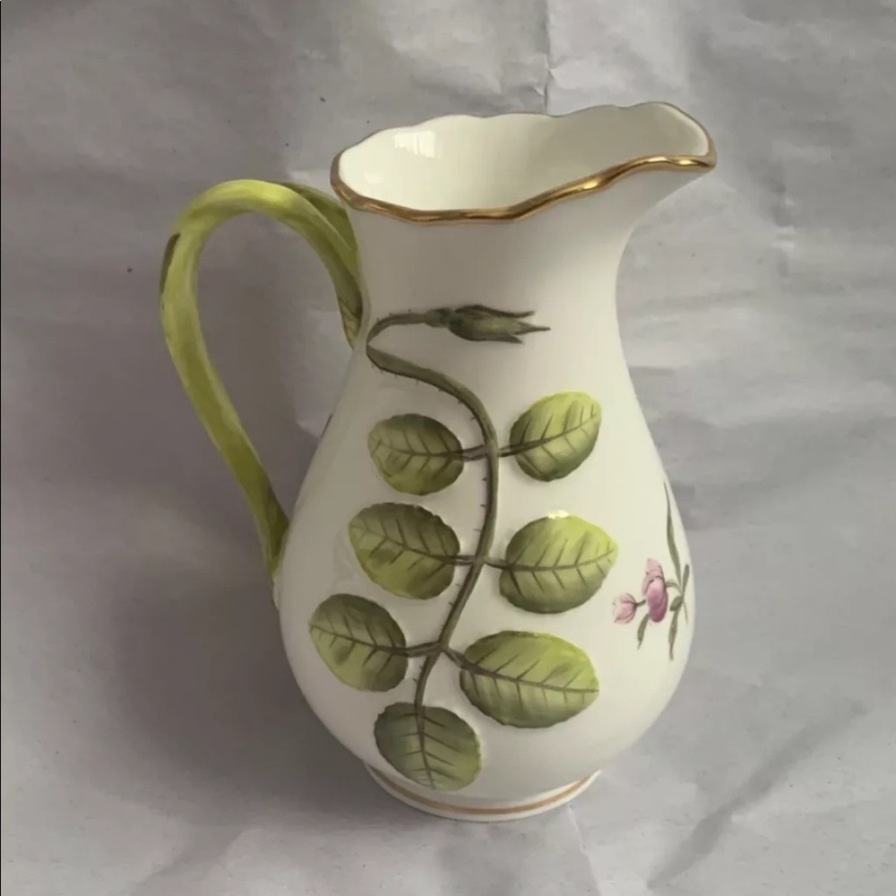 Vintage Royal Worcester Creamer The Blind Earl - Raised Motif 1770 - Floral